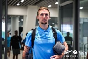 风雨无阻 我们来了👊