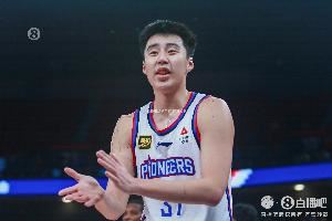 ：天津已完成对田雨&谷泽浴的续约 给杜伯超提供了续约合同