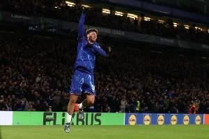 TA：切尔西拒绝了多份针对吉乌的报价，倾向于将他外租在英格兰