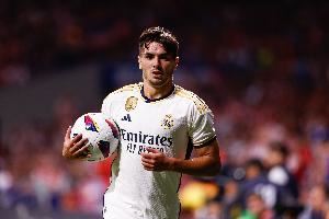 马卡：阿隆索明确告知迪亚斯，他仍不会在皇马获得首发位置