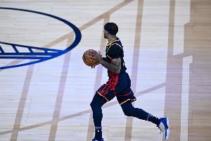 美记：雄鹿&热火&湖人&太阳有意小佩顿 后者仍有可能重返勇士