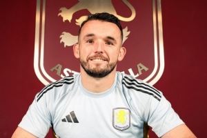 官方:维拉与31岁中场麦金续约至2028年